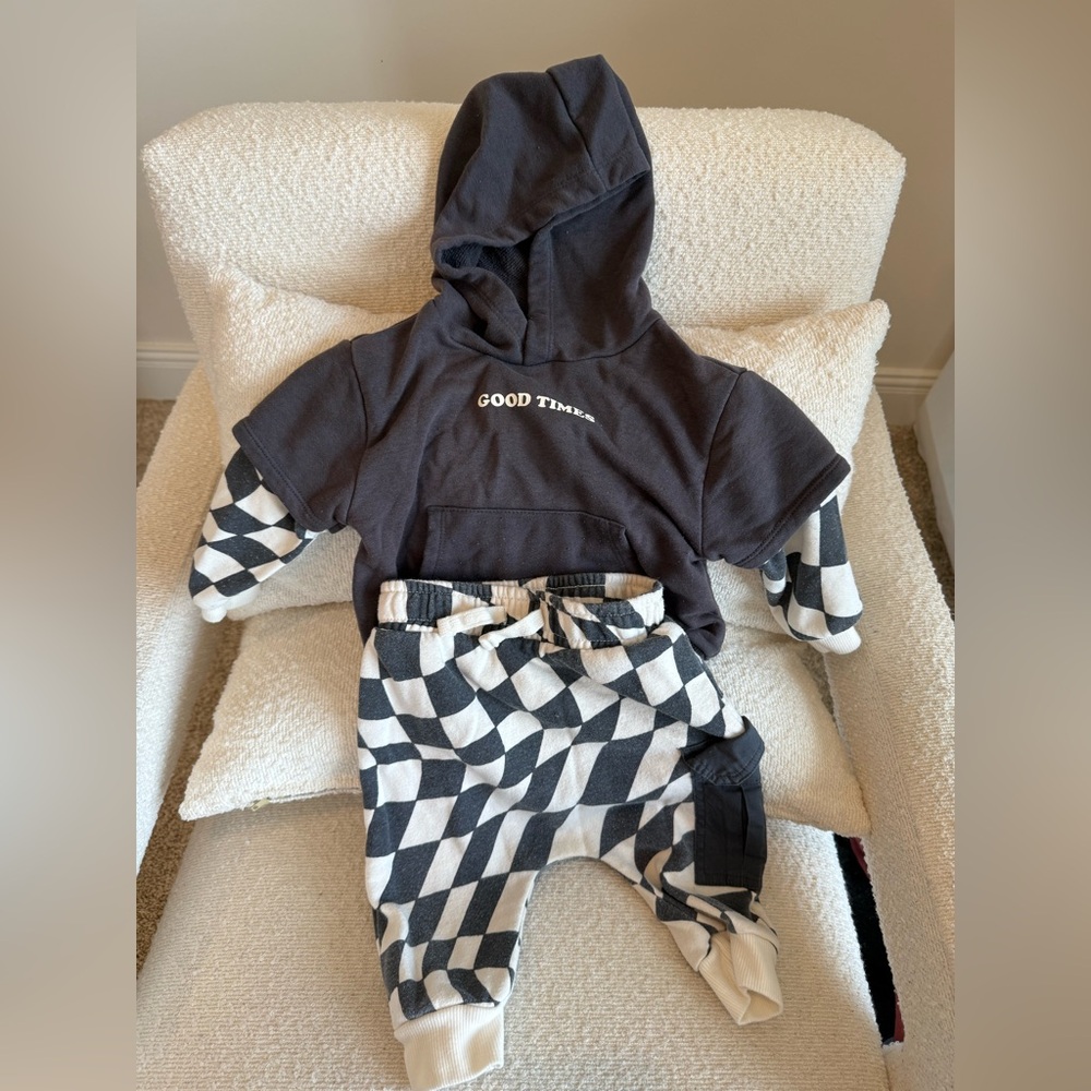 Black and White Checkered set 12M